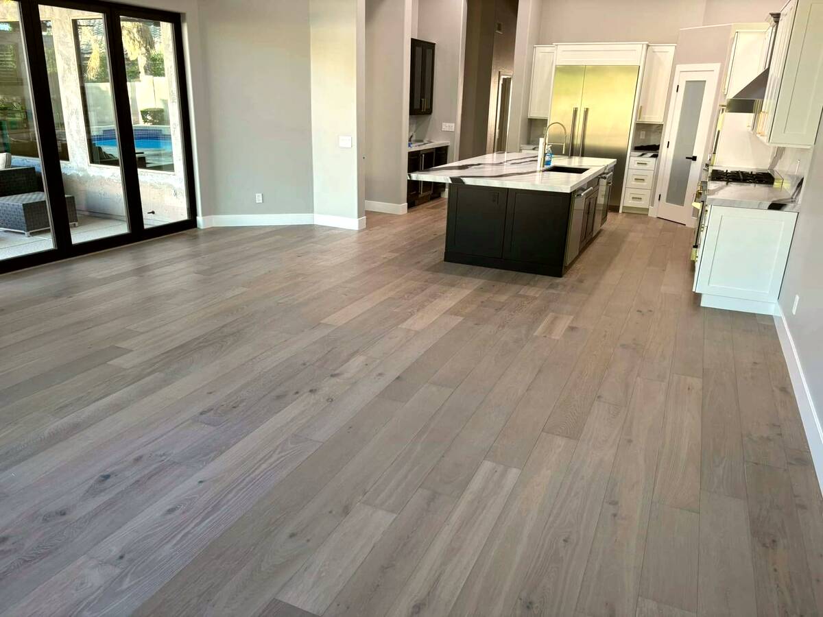 Arcadia Wide Plank